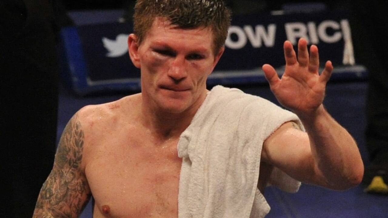 Ex-Champion Hatton tot Ex-Champion Hatton tot