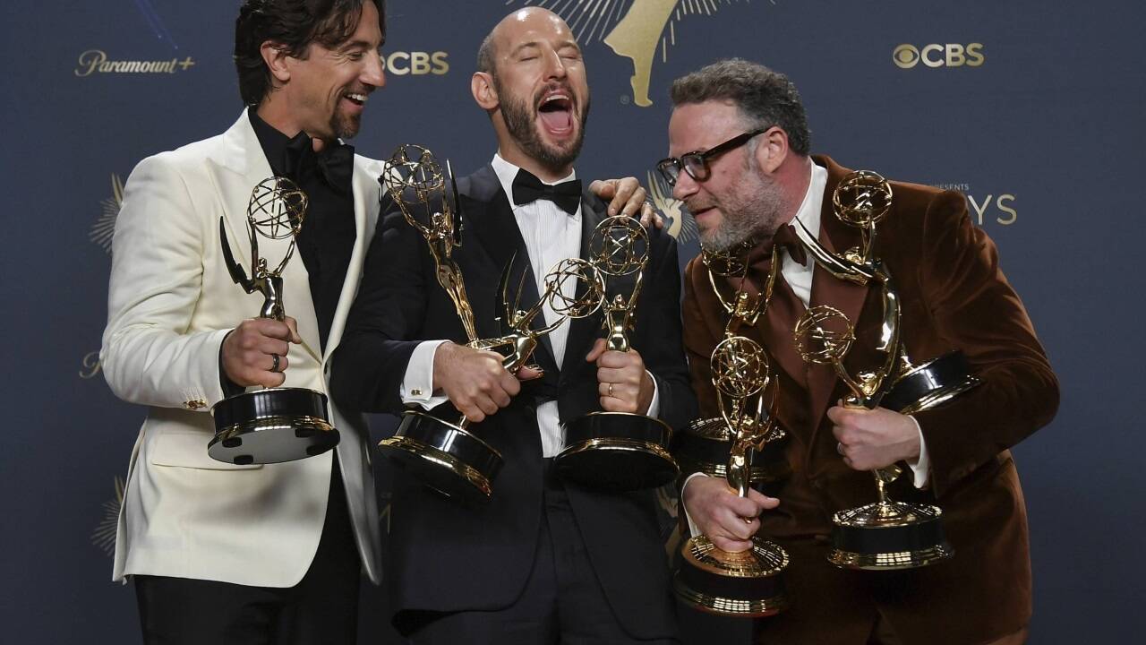 Das Team von „The Studio“ um Seth Rogen durfte sich gleich 13 Mal freuen. 