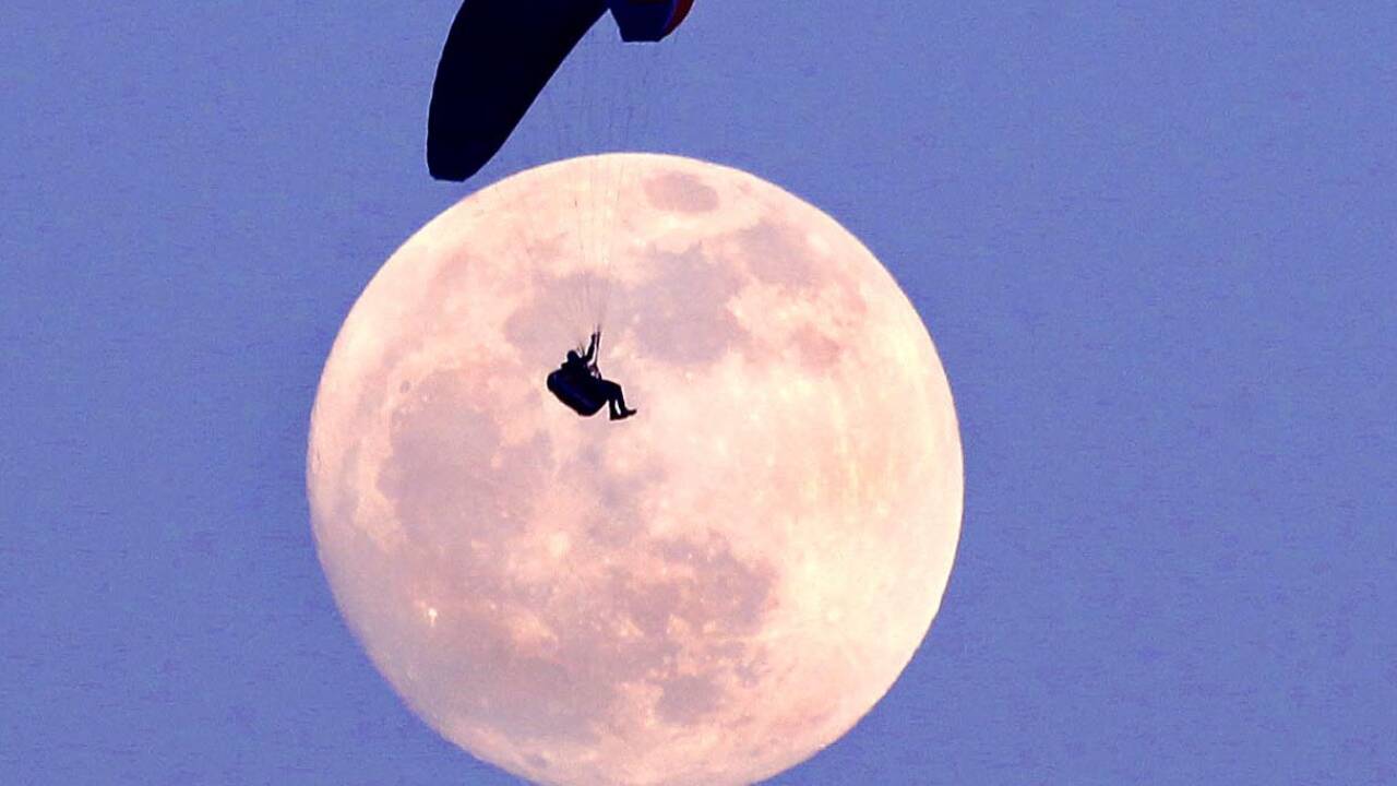 Der Mann im Mond – dieses Foto entstand in der wolkenlosen Nacht des 25. April 2013. 