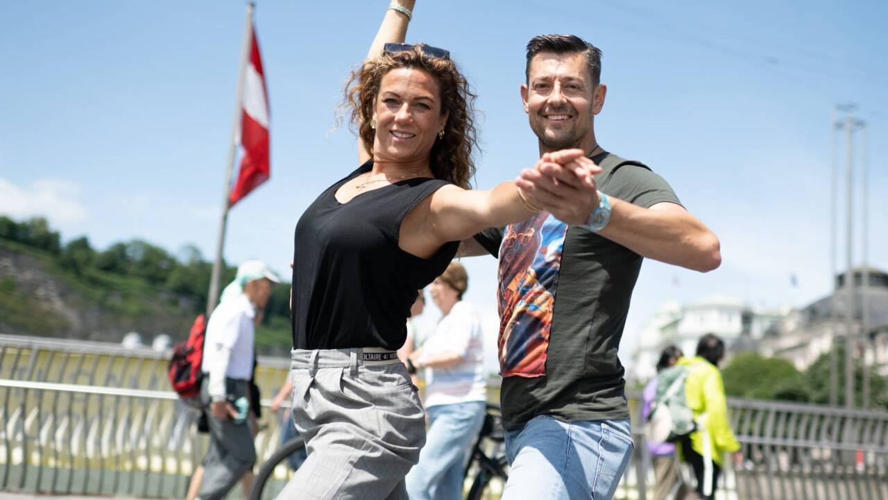 Beim Stadtfest luden Manuela Stöckl und Florian Gschaider zum Mittanzen ein.  