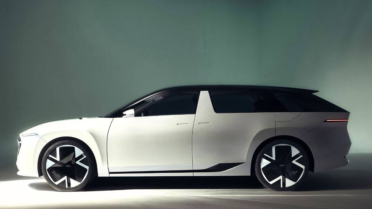 Lang, flach und praktisch: der Škoda Vision O. 