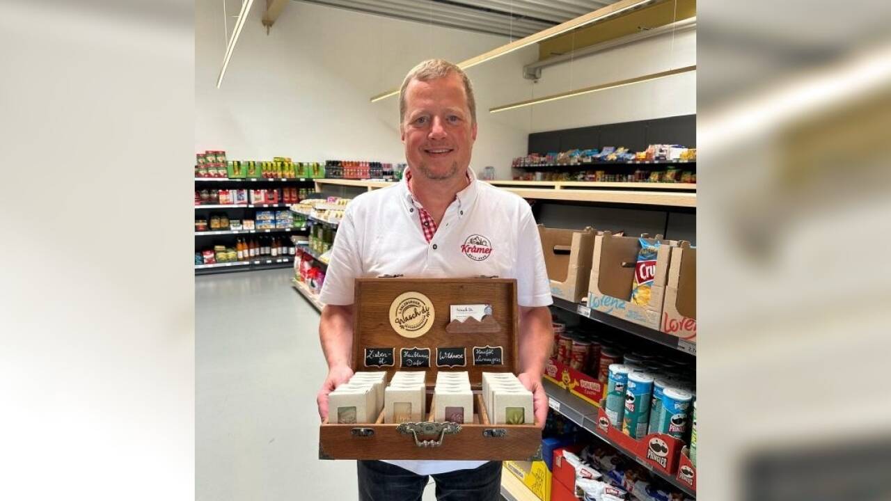 Markus Presch bietet zahlreiche regionale Produkte an. 