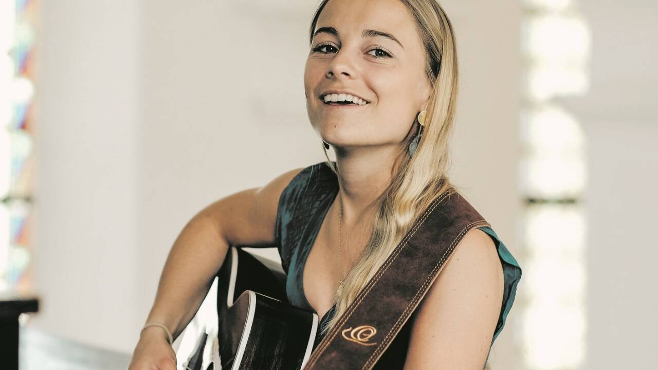 Beim Konzert in ihrer Heimatgemeinde präsentiert Sarah Paradeiser im Kultursaal Michaelbeuern ihr Album „Journey“. 