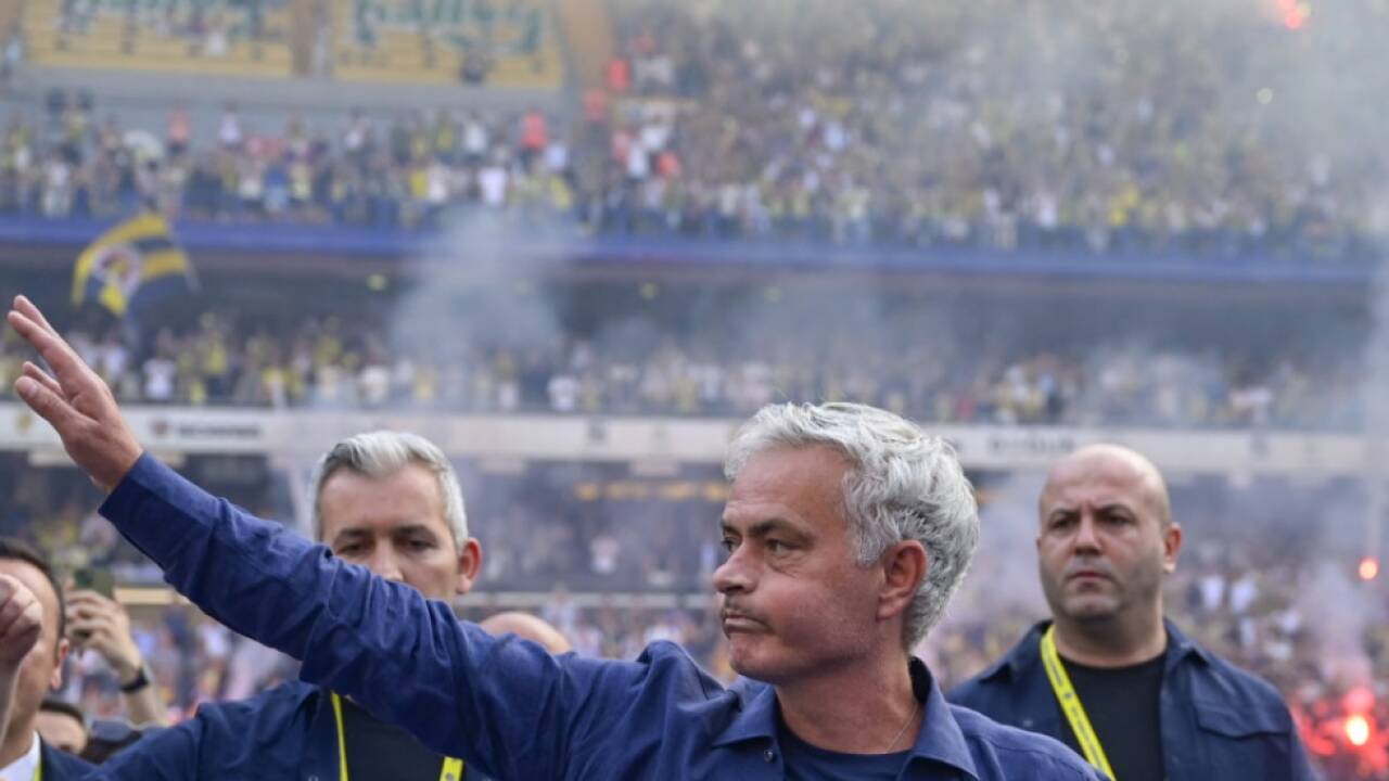Mourinho arbeitete zuletzt für Fenerbahce in der Türkei 