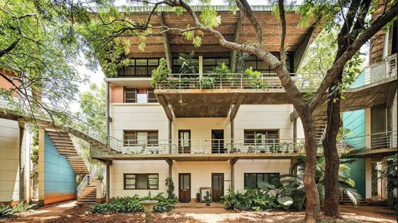 Architektur-neu-denken-Anupama-Kundoo-im-AzW