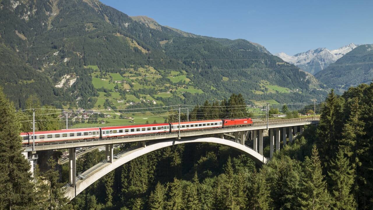 Der Fernverkehr zwischen Salzburg und Graz rollt ab Dezember durch das Gasteinertal.  