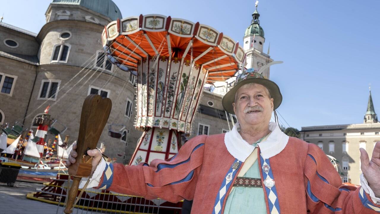 Besucherinnen und Besucher des Rupertikirtags werden am Wochenende die Fahrgeschäfte bei spätsommerlich warmem und sonnigem Wetter benutzen können. 