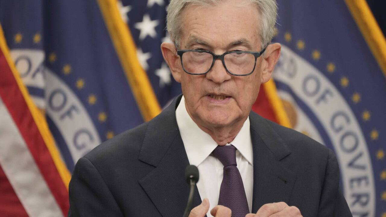 Jerome Powell, Präsident der US-Notenbank, begründete die Zinssenkung damit, dass sich die Situation auf dem Arbeitsmarkt verschlechtert hat. 
