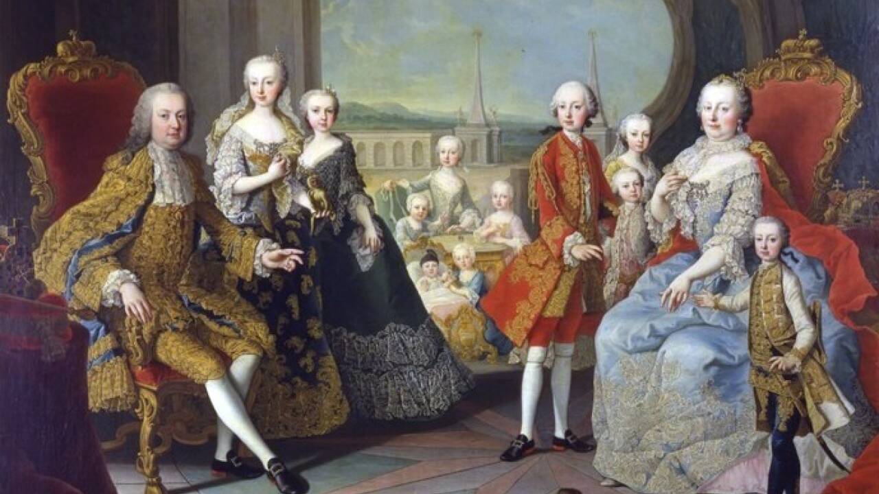 1745: Franz Stephan I. wird in Frankfurt zum Kaiser gekrönt. Maria Theresia lehnte es schon Wochen zuvor wegen der zu hohen Kosten ab, ebenfalls gekrönt zu werden. Sie war also offiziell nie Kaiserin, sondern lediglich Erzherzogin von Österreich, Königin von Ungarn und Böhmen und daher „selbstregierende Königin“ in den habsburgischen Erblanden. 