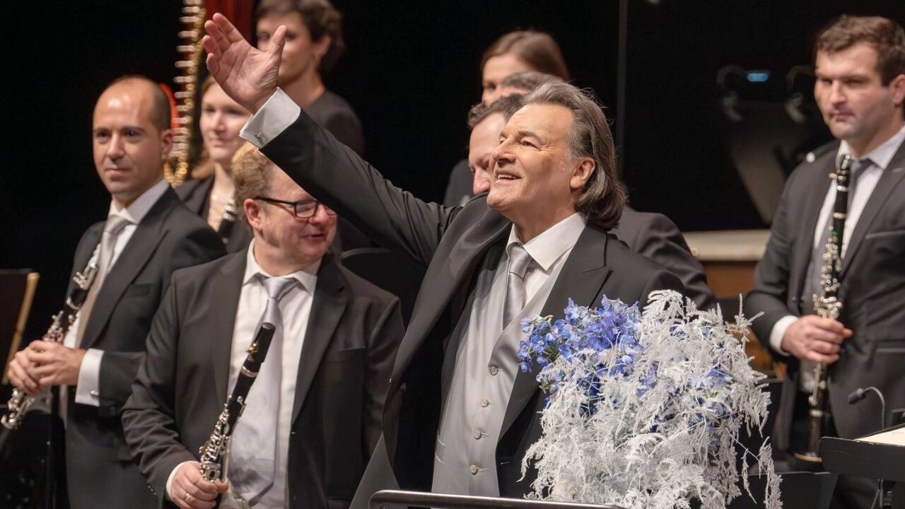 Hansjörg Angerer, Chefdirigent der Salzburg Wind Philharmonic und Wenzel Fuchs, Soloklarinettist der Berliner Philharmoniker und Konzertmeister der Salzburg Wind Philharmonic. 