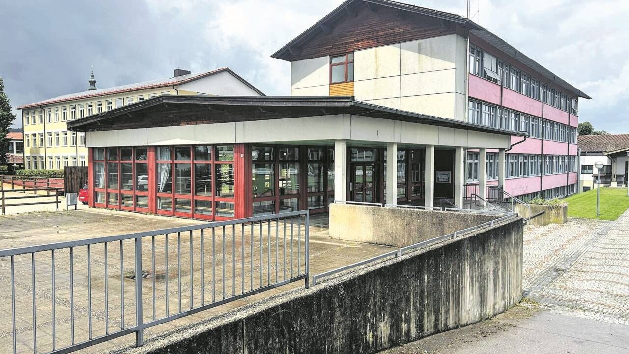 Die geschätzten Kosten für Neu- und Umbau der Grund- und Mittelschule liegen bei 23,6 Millionen Euro.  