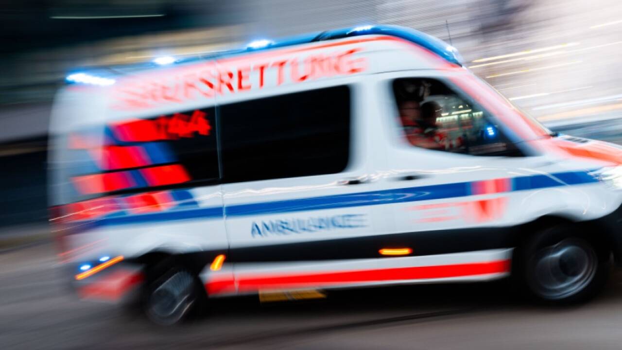 Kind unter Lebensgefahr ins Krankenhaus gebracht 