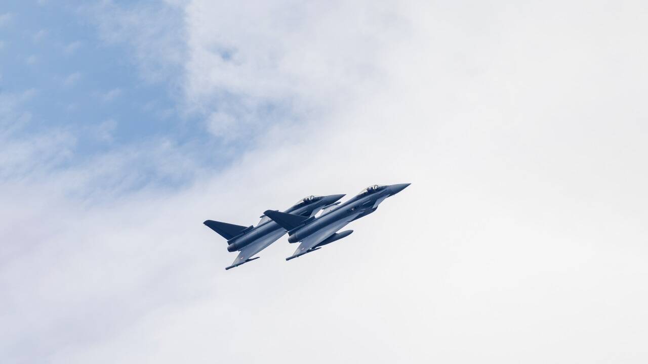 Wegen einer russischen Militärmaschine über der Ostsee hat die Nato erneut zwei Eurofighter alarmiert (Archivbild). 