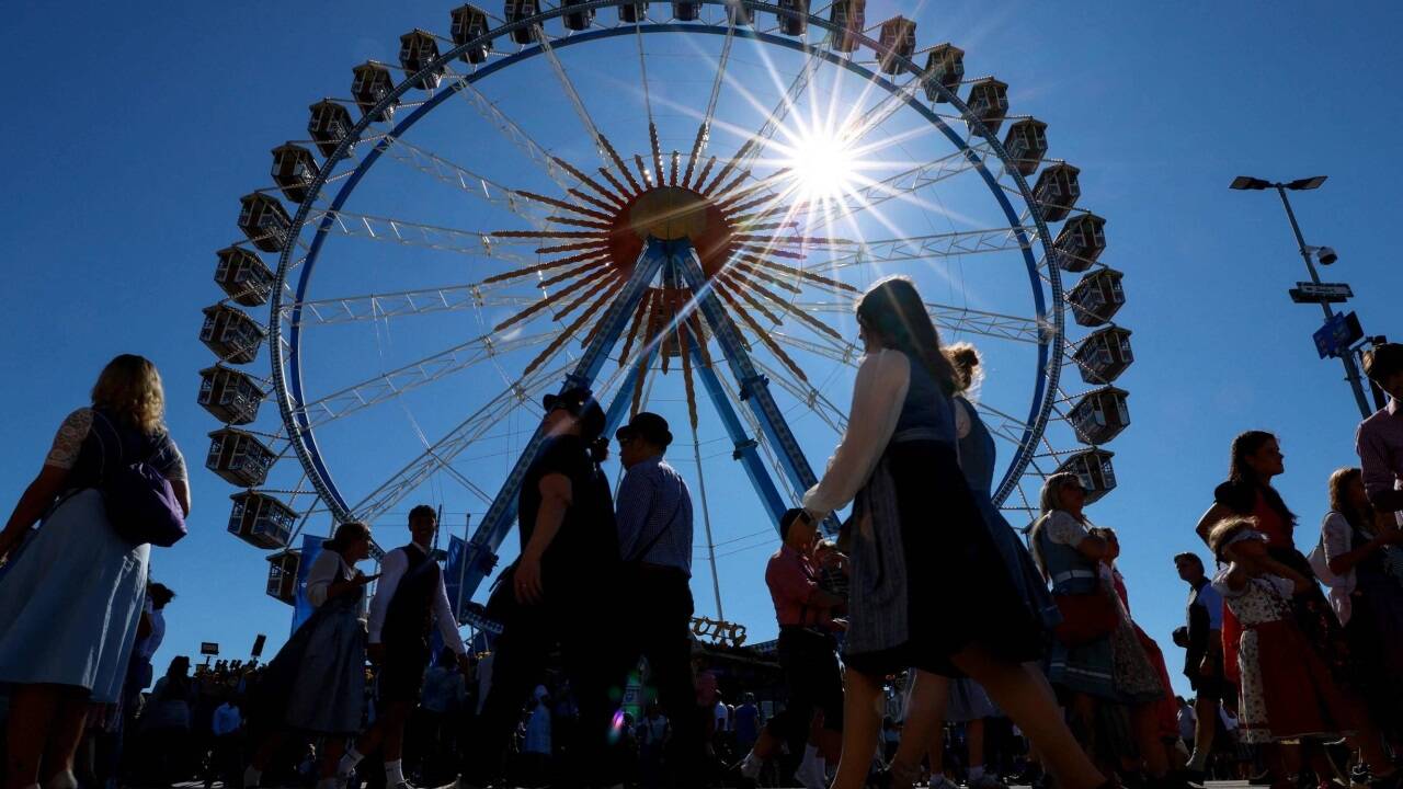 Wenn man es nicht auf die Wiesn schaffen kann, muss die Wiesn zu einem kommen. 