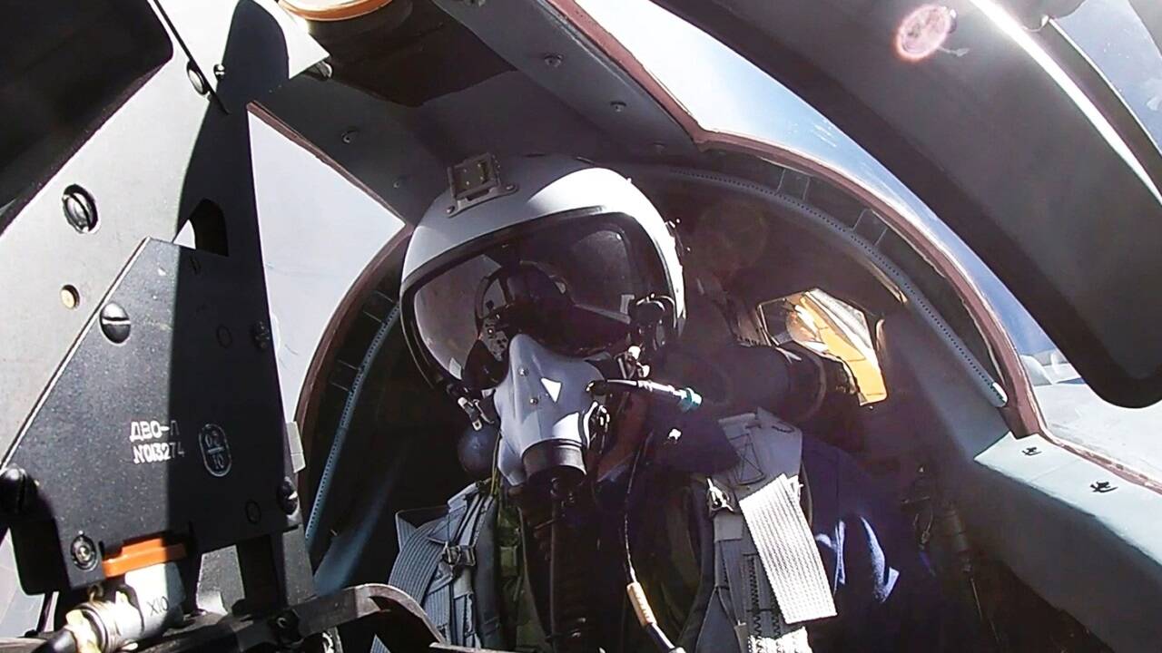 Russischer Pilot einer MiG-31, die zuletzt den Luftraum Estlands verletzten.  