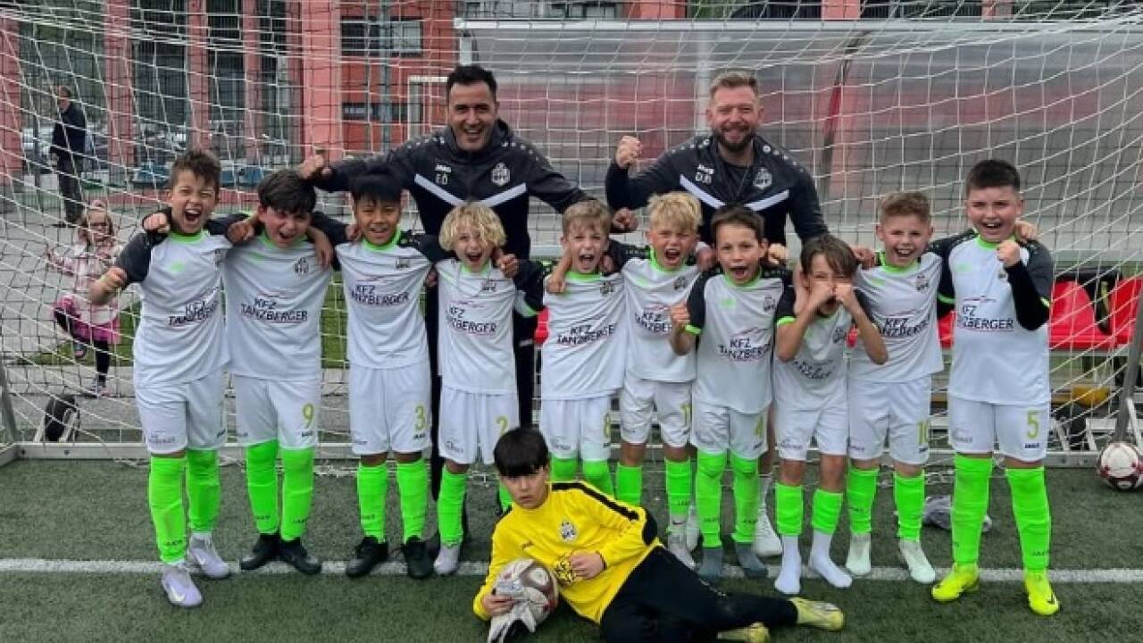 Die Halleiner treten am Wochenende gegen die U11-Teams von einigen der größten Namen im Klubfußball an.  