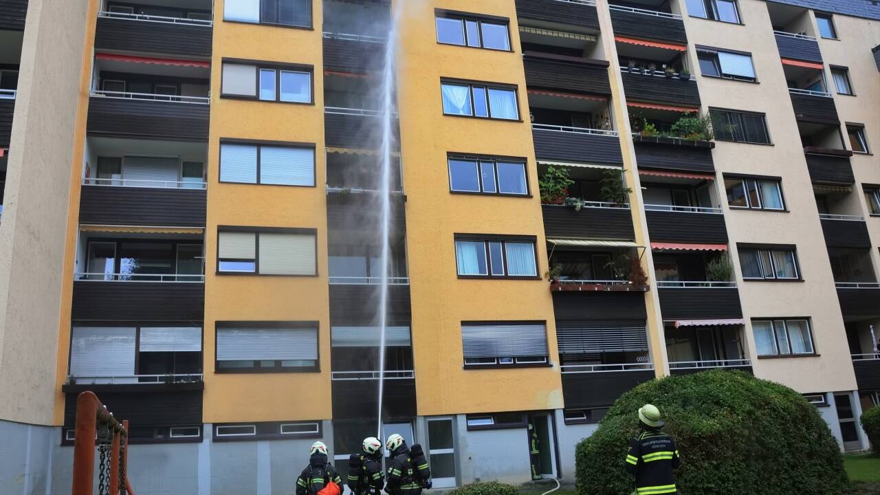 Feuerwehreinsatz in der Erentrudisstraße. 