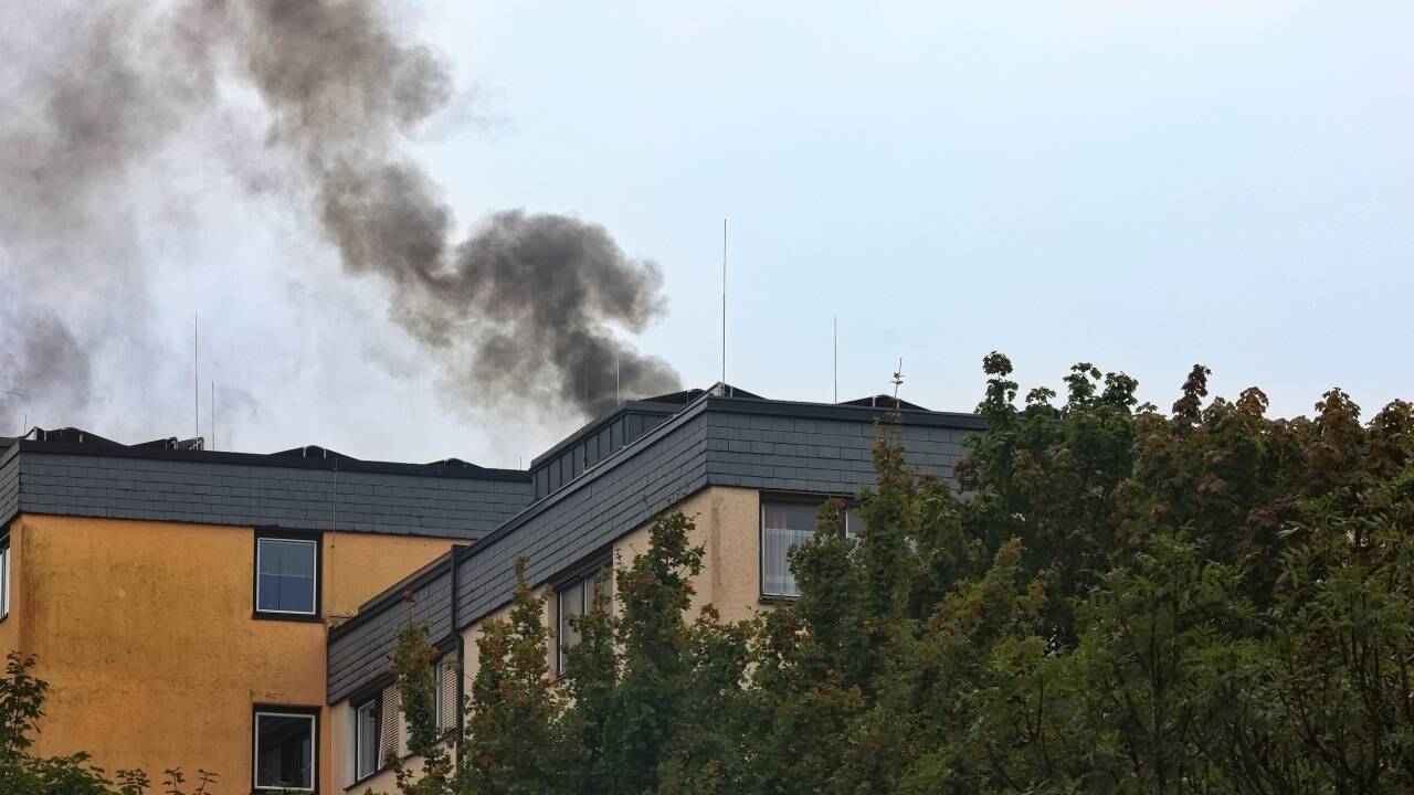 Feuerwehreinsatz in der Erentrudisstraße. 