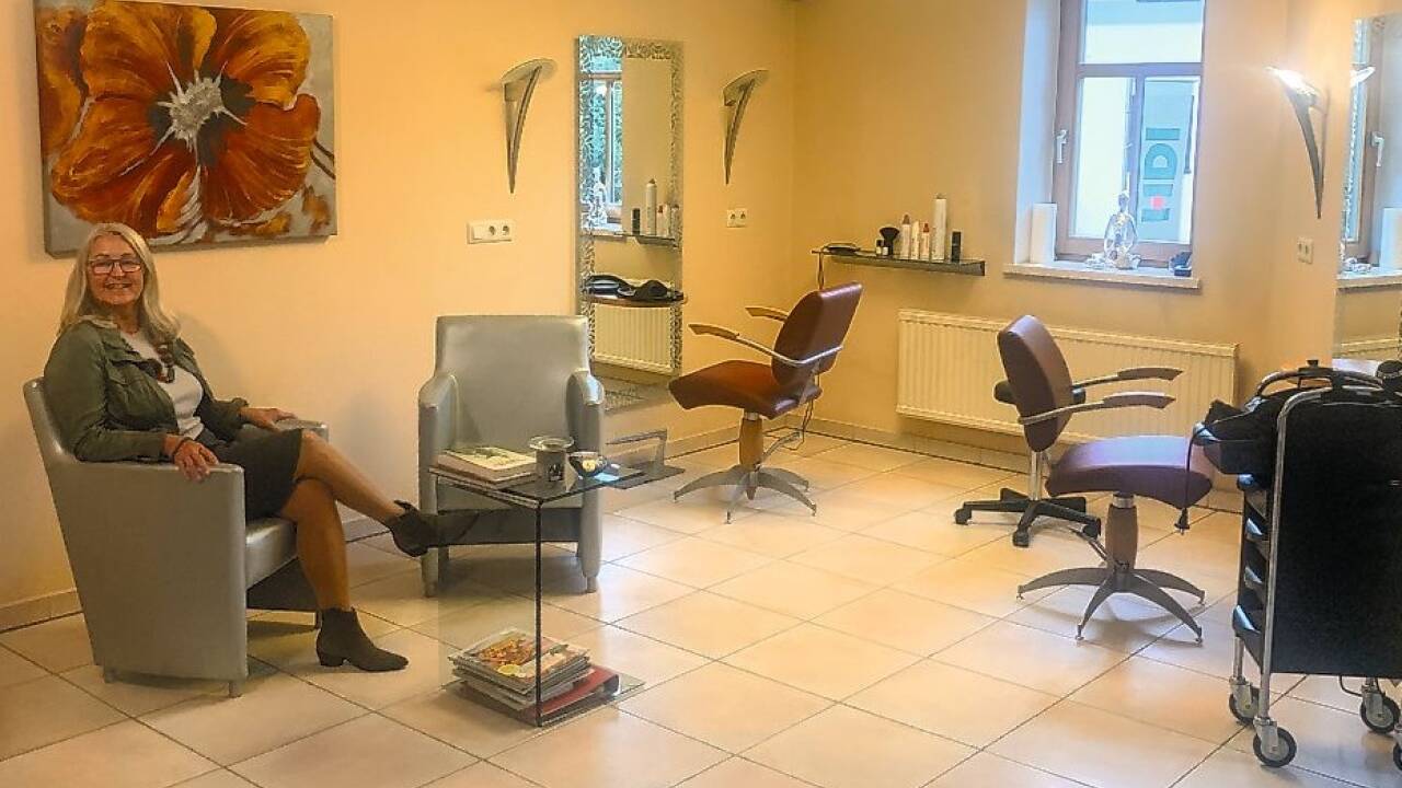 Barbara Weidler würde einen voll eingerichteten Salon übergeben, in dem man sofort zu arbeiten beginnen könnte.  