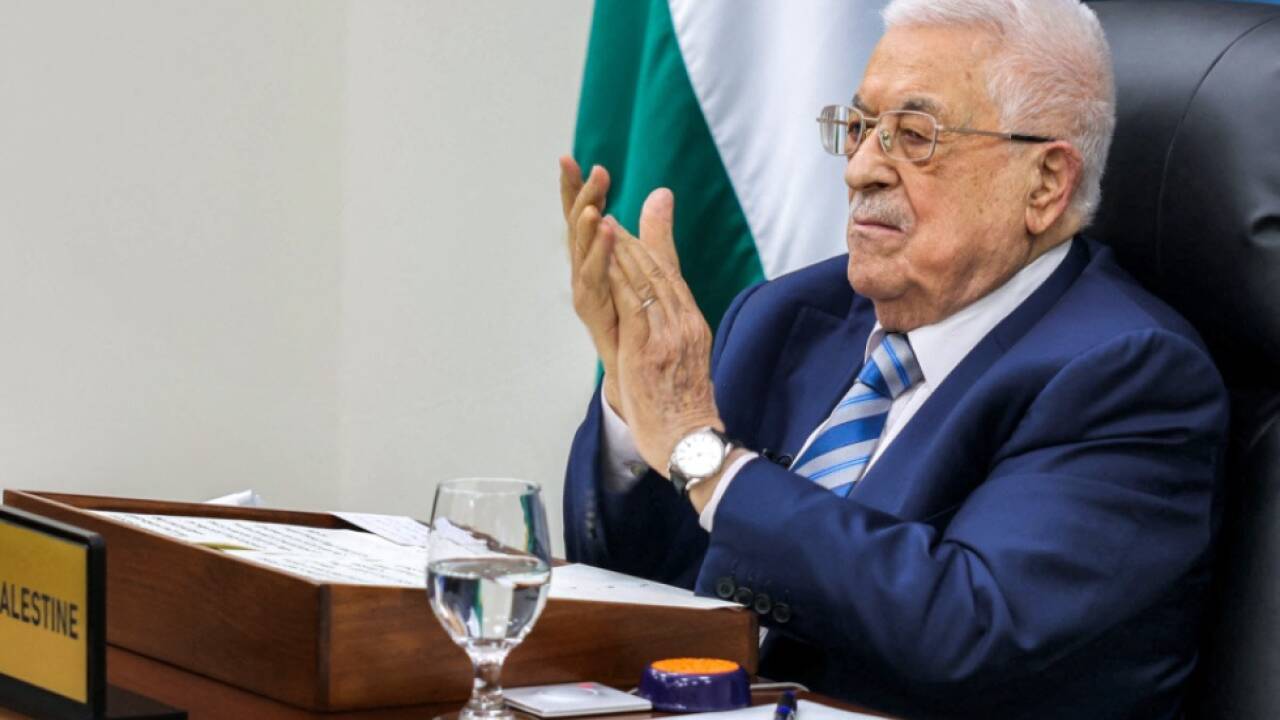 Mahmoud Abbas wird per Video zugeschaltet 