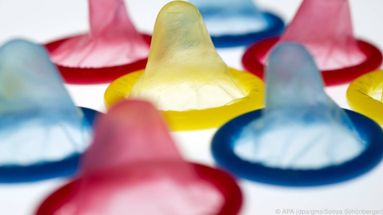 Kondome schützen, nicht nur vor HIV, sondern auch vor Syphilis. 