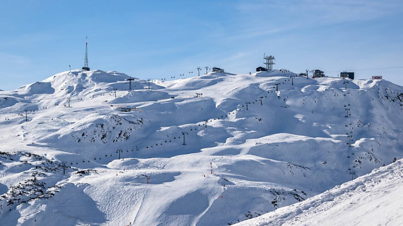 Die Premiumskiregion am Arlberg durchbricht mit 81,50 Euro für den Tagesskipass eine neue Schallmauer.  