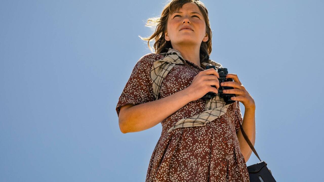 Devrim Lingnau als Maria Reiche 