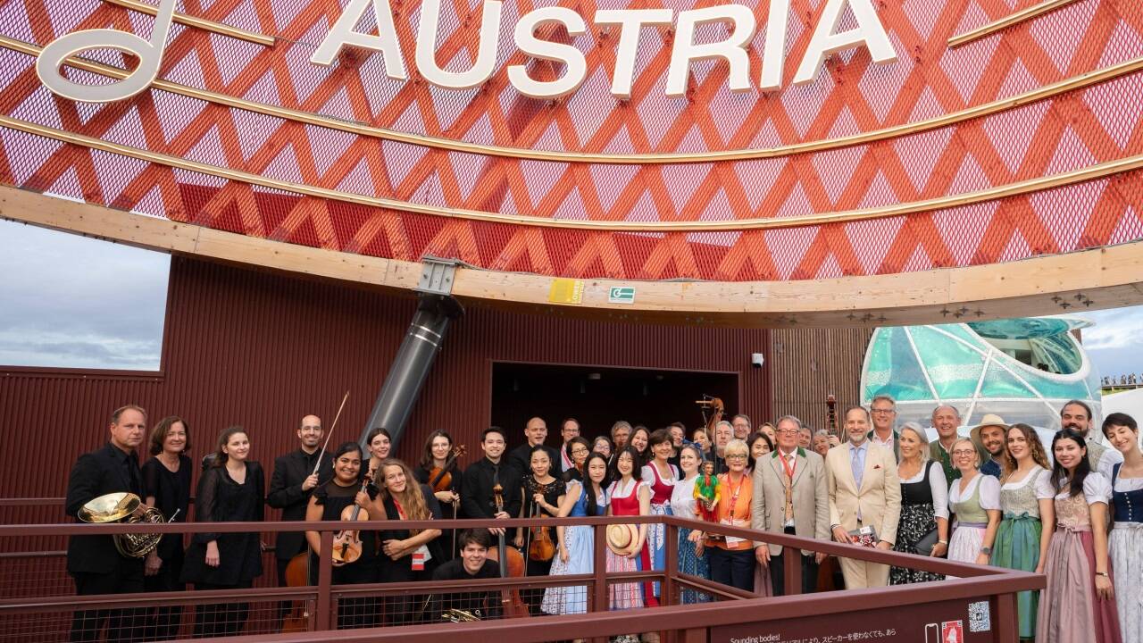 Alle Salzburger Kulturpartner vereint auf der Terrasse des Österreich Pavillons. 