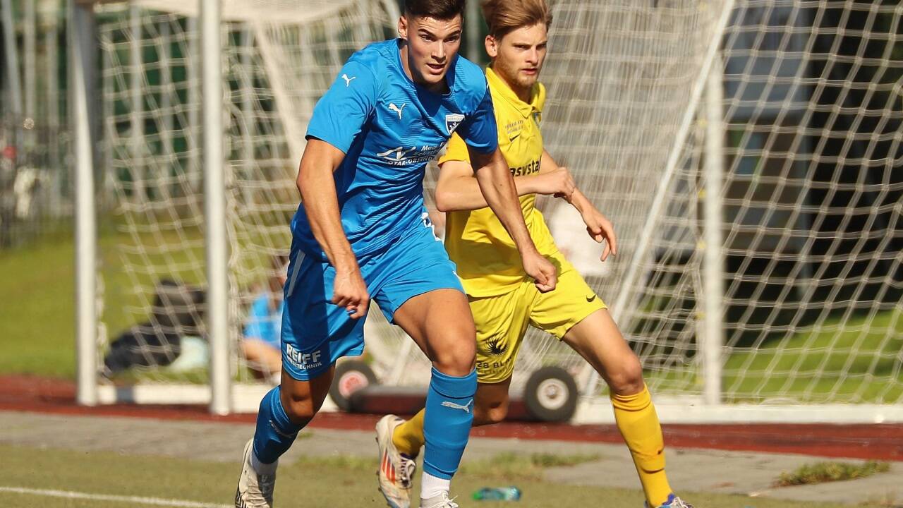 Nedim Suljic (links) war gegen Schwarzach die positive Ausnahme im Bürmooser Team. 
