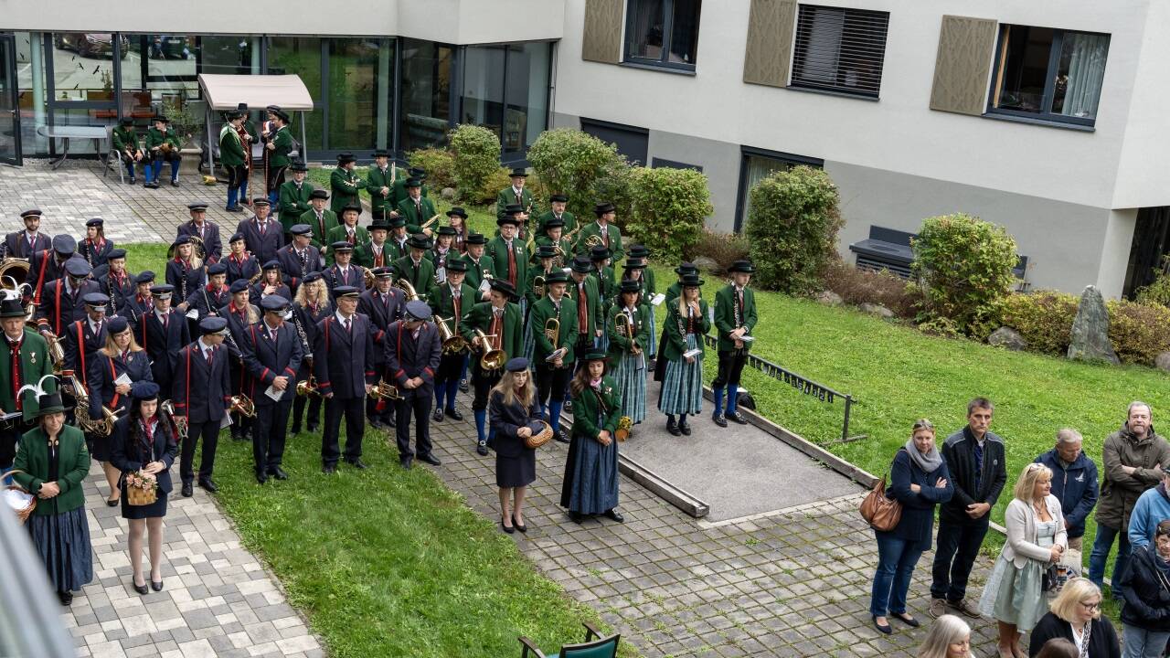 Am Sonntag feierte Bischofshofen 25 Jahre Stadterhebung. Zahlreiche Vereine rückten aus.  