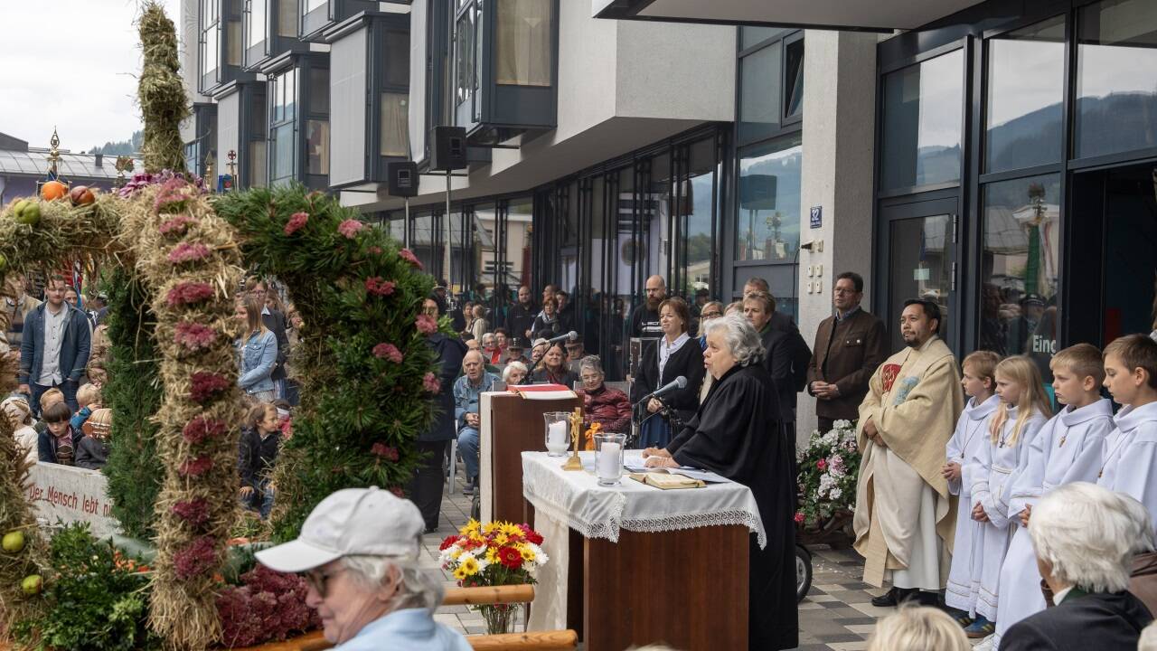Am Sonntag feierte Bischofshofen 25 Jahre Stadterhebung. Zahlreiche Vereine rückten aus.  