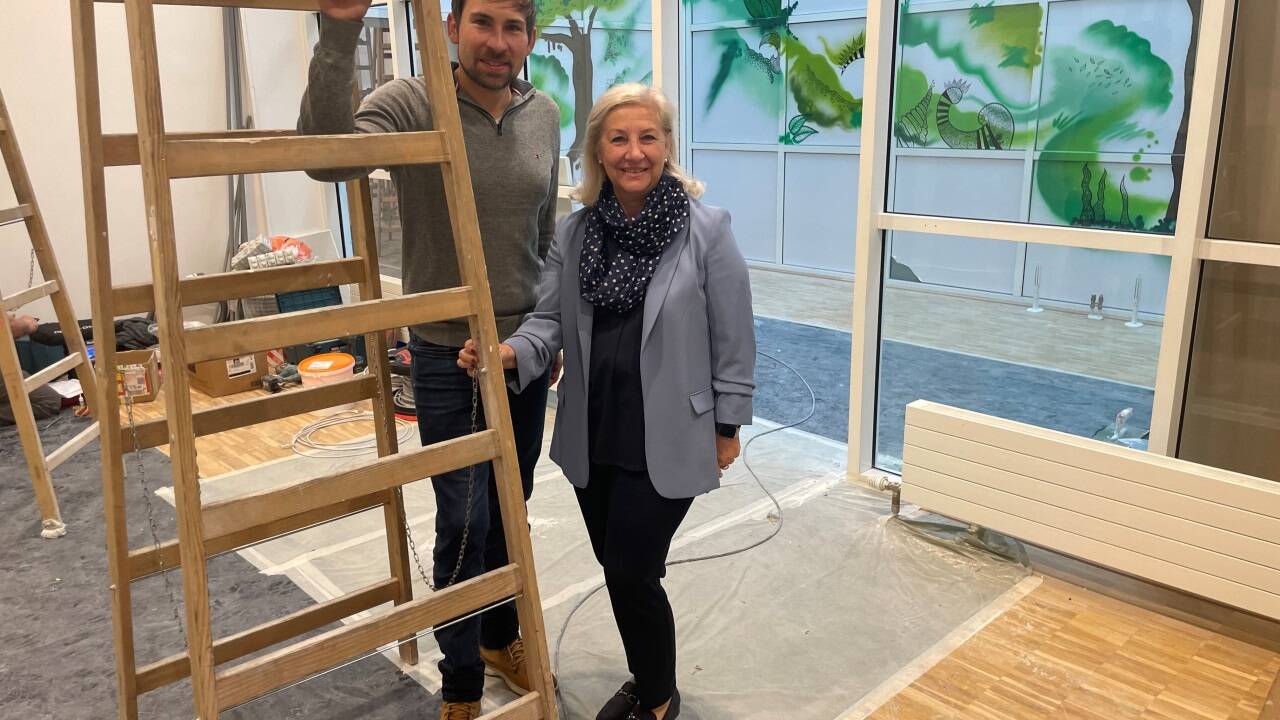 Gemeinderat Sebastian Lankes mit Sozialstadträtin Andrea Brandner. 