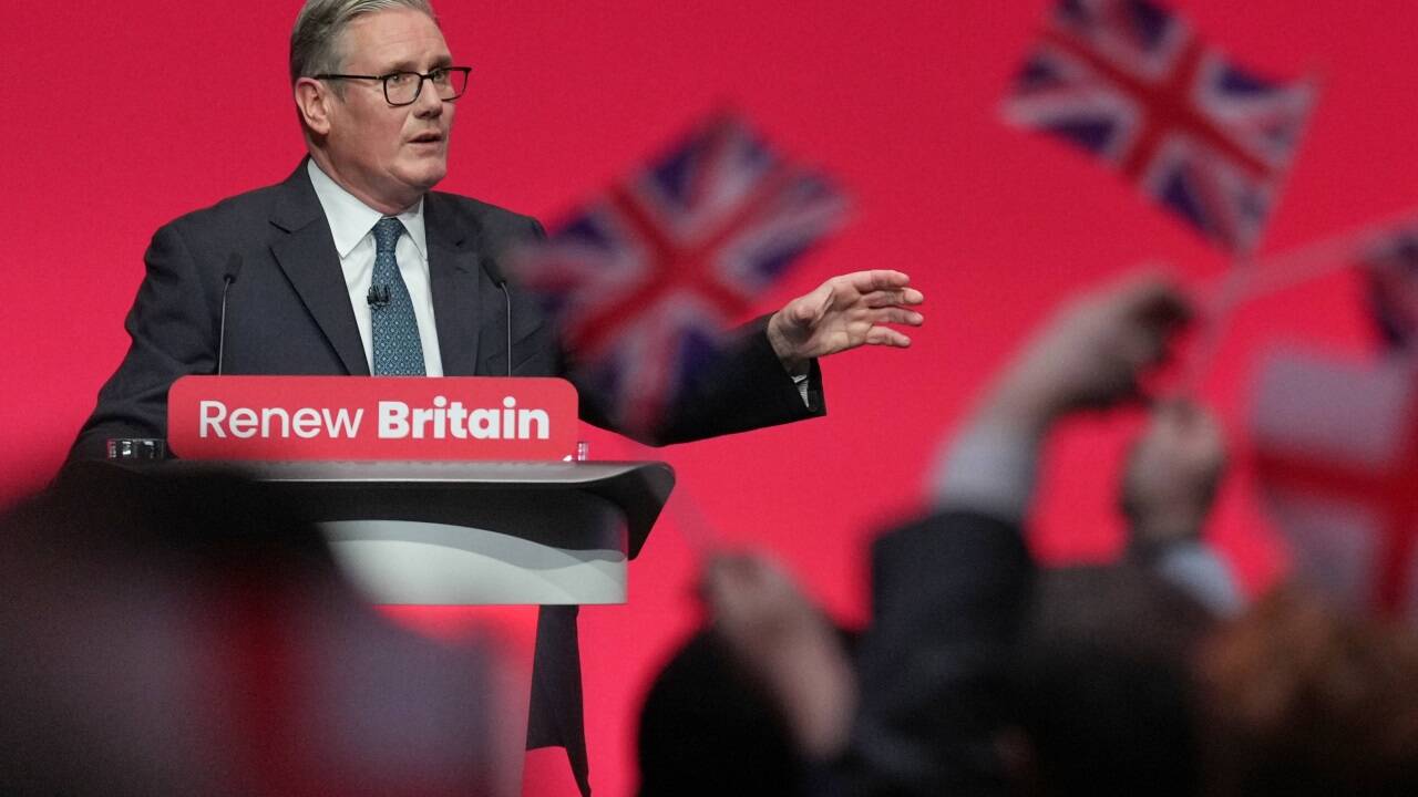 Keir Starmer am Parteitag. 