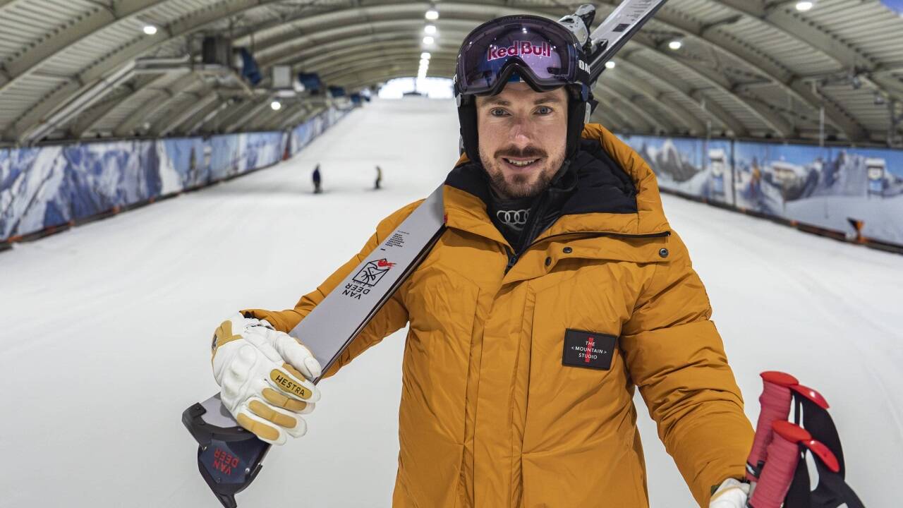Marcel Hirscher ist zurück im Stangentraining. 