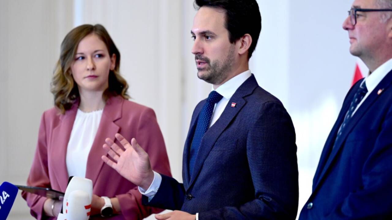 Plakolm, Wiederkehr und Leichtfried vor dem Ministerrat am Mittwoch 