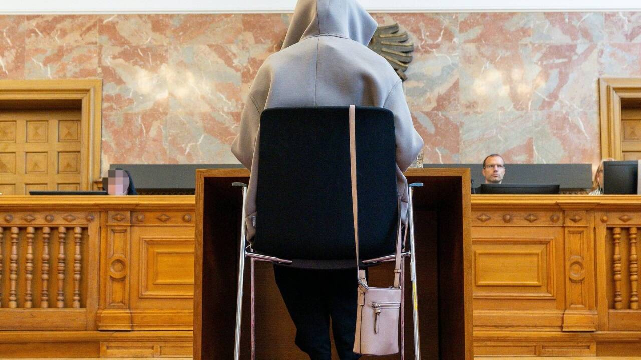 Maria G. am Mittwoch vor dem Landesgericht Salzburg. 