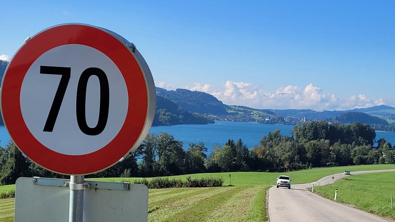 Auf der gefährlichen Umleitung wurde immerhin ein 70-km/h-Limit verfügt.  