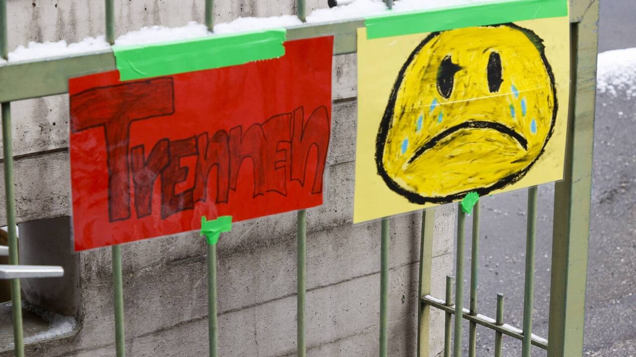 Bis zuletzt hatten Eltern und Kinder für den Fortbestand der Volksschule Schwarzstraße gekämpft. Auch heuer im Februar fand im Schulhof eine Kundgebung statt.  
