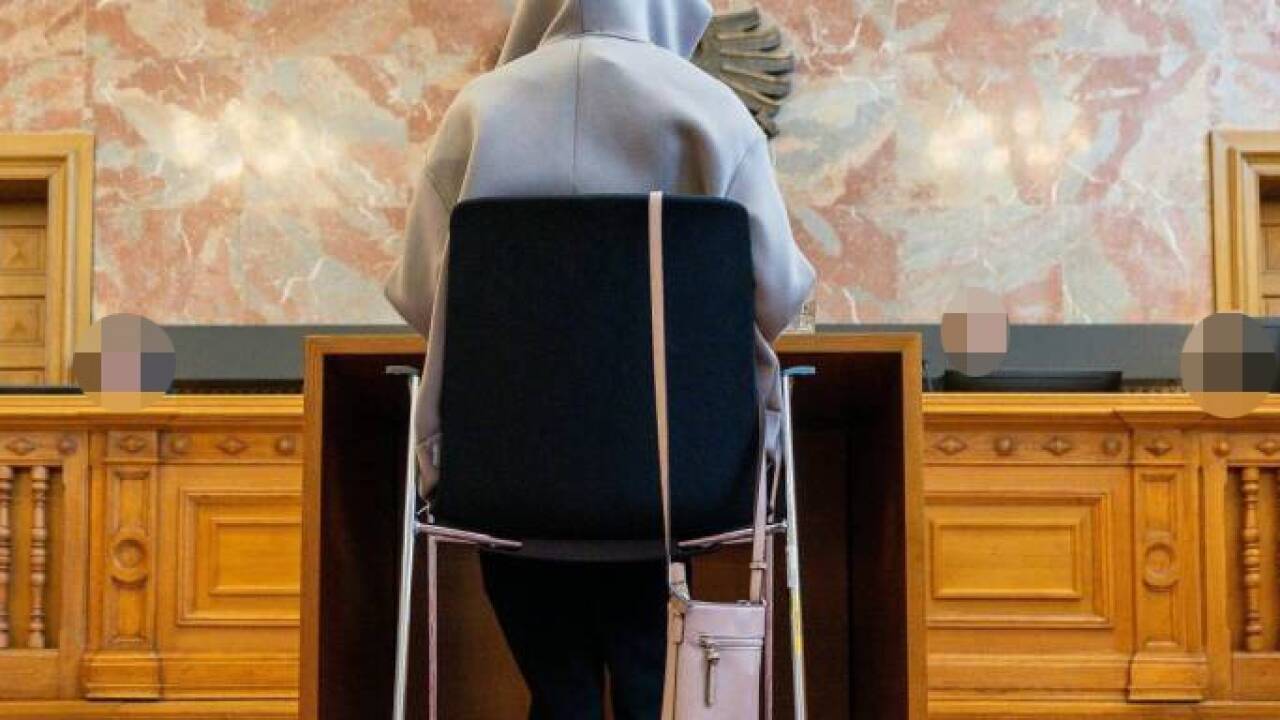 Maria G. am Mittwoch vor dem Landesgericht Salzburg. Maria G. am Mittwoch vor dem Landesgericht Salzburg.