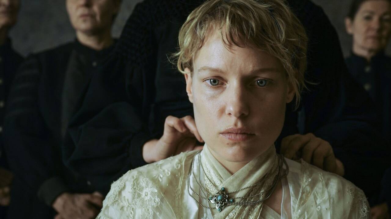 „Welcome Home Baby“ entwickelt im Kino einen alptraumhaften Strudel.  