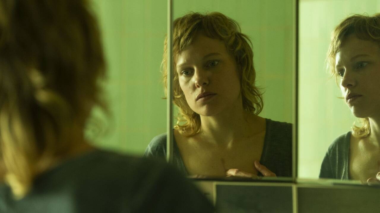 „Welcome Home Baby“ entwickelt im Kino einen alptraumhaften Strudel.  