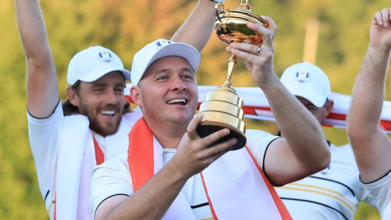 Straka mit der großen Trophäe 