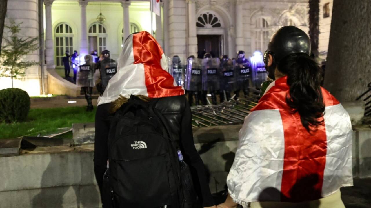 Unruhen bei Protesten in Georgien 