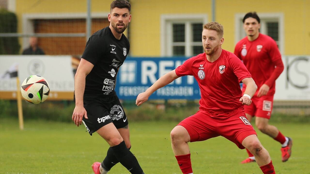 Stano Lazovic (links) traf in der Salzburger Liga doppelt. 