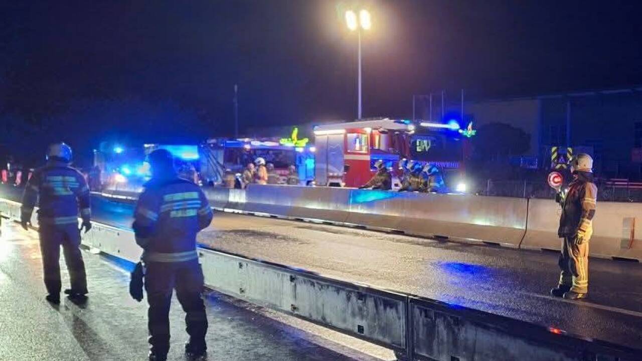 Eine Person wurde bei dem Unfall verletzt. 