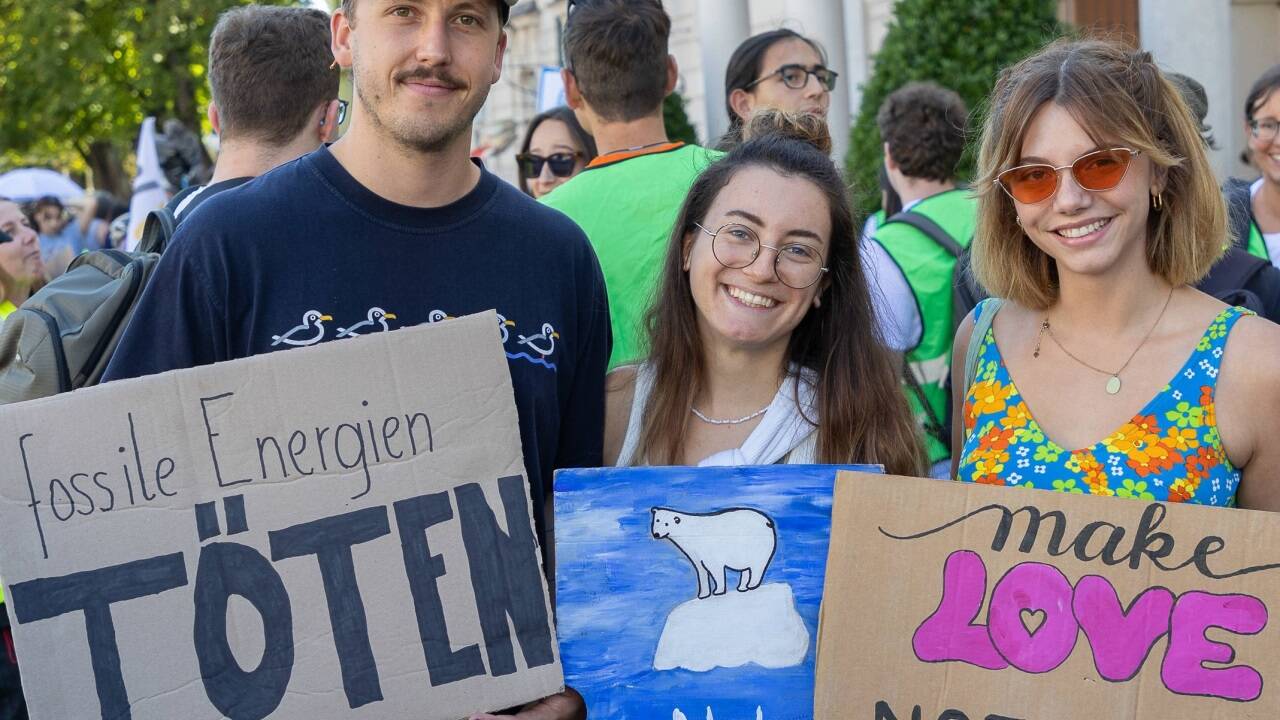 Julian Schütter bei einer Demonstration von Fridays for Future 2023 in Salzburg. 