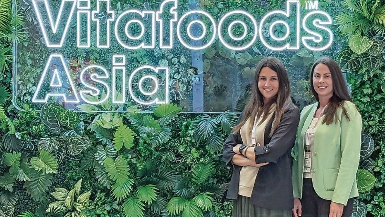 Im Bild vis-vitalis-Geschäftsführerin Magdalena Di Bora (l.) und Produktmanagerin Barbara Kocher.  