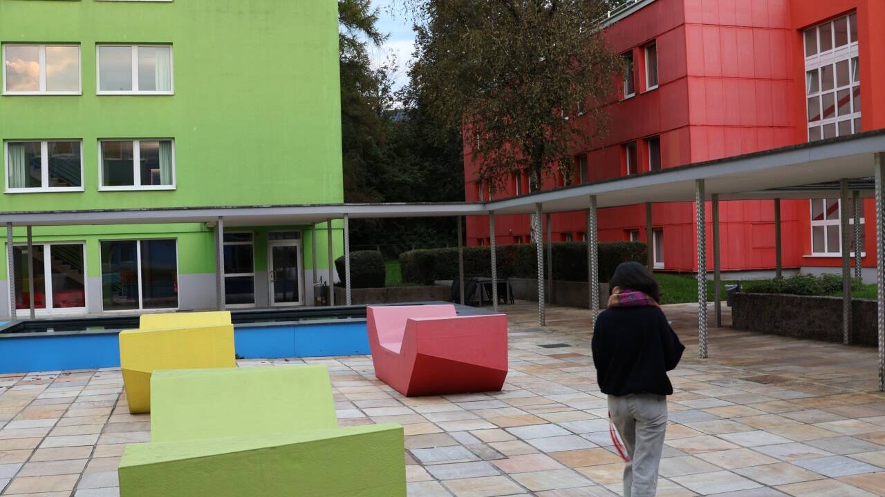 Beim internationalen Kolleg in Süd liegen die Mietpreise zwischen 331 (Doppelzimmer) und 478 Euro für ein Einzelzimmer im Monat. 