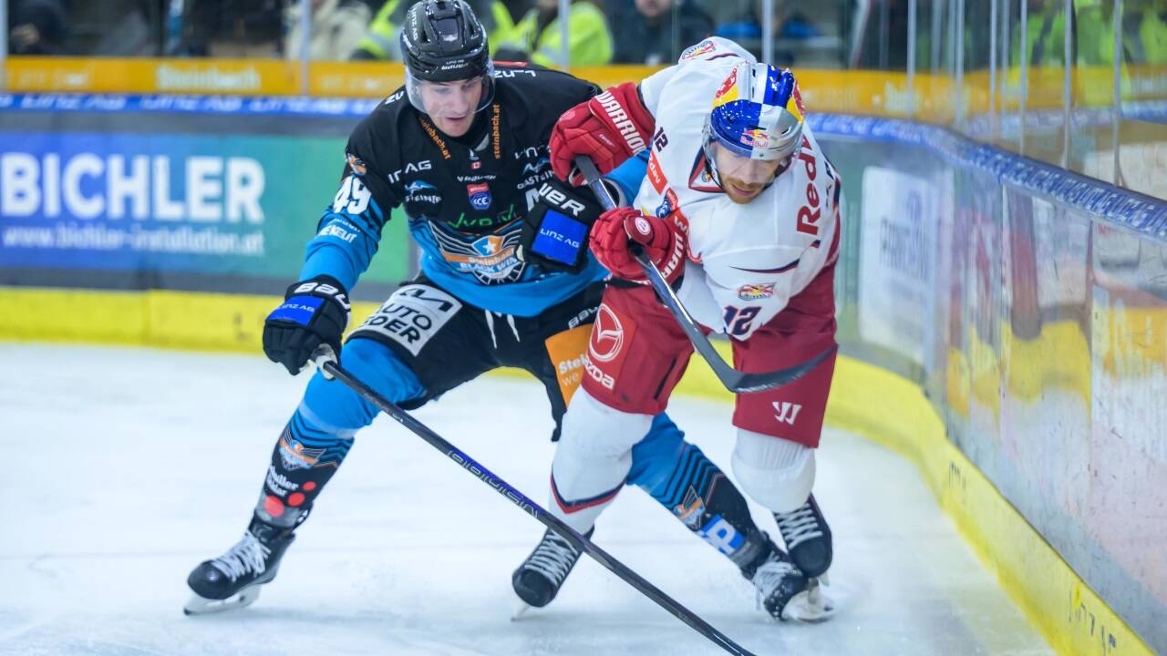 Michael Raffl ist (re.) ist aktuell das Um und Auf im Salzburger Angriff. 