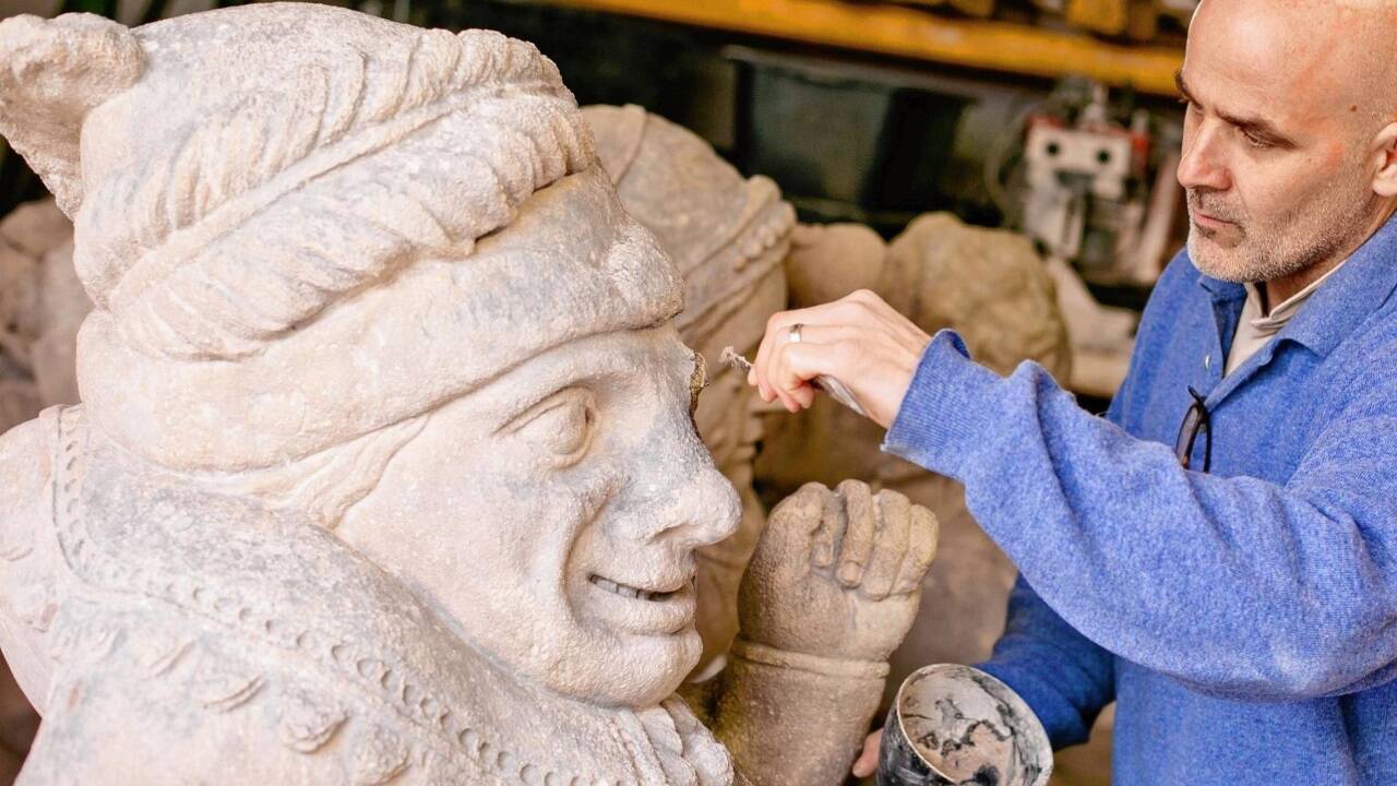 Anerkennungspreis für Steinmetz Erich reichl (Salzburg) für die Sanierung von Figuren aus dem Zwerglgarten. 